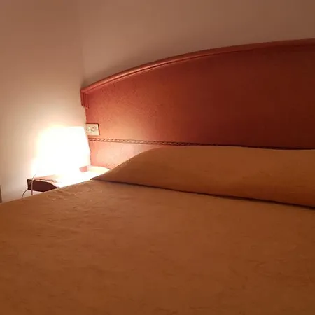 Monaco - Parcheggio Incluso E Piscina - Min 2 Gg Milano Marittima