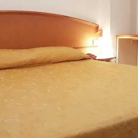 Monaco - Parcheggio Incluso E Piscina - Min 2 Gg Hotel 3*
