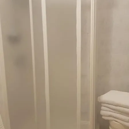 Hotel Monaco - Parcheggio Incluso E Piscina - Min 2 Gg