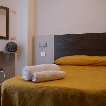 Monaco - Parcheggio Incluso E Piscina - Min 2 Gg Hotel 3*