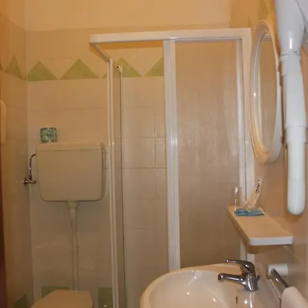 Monaco - Parcheggio Incluso E Piscina - Min 2 Gg 3*