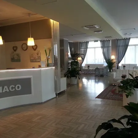 Monaco - Parcheggio Incluso E Piscina - Min 2 Gg 3* Milano Marittima