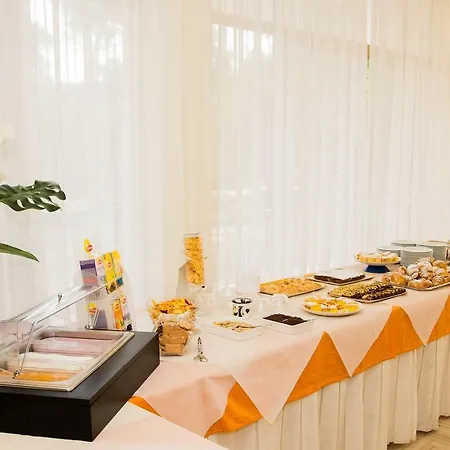 Monaco - Parcheggio Incluso E Piscina - Min 2 Gg Hotel 3*